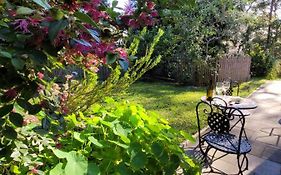 Garden Rest